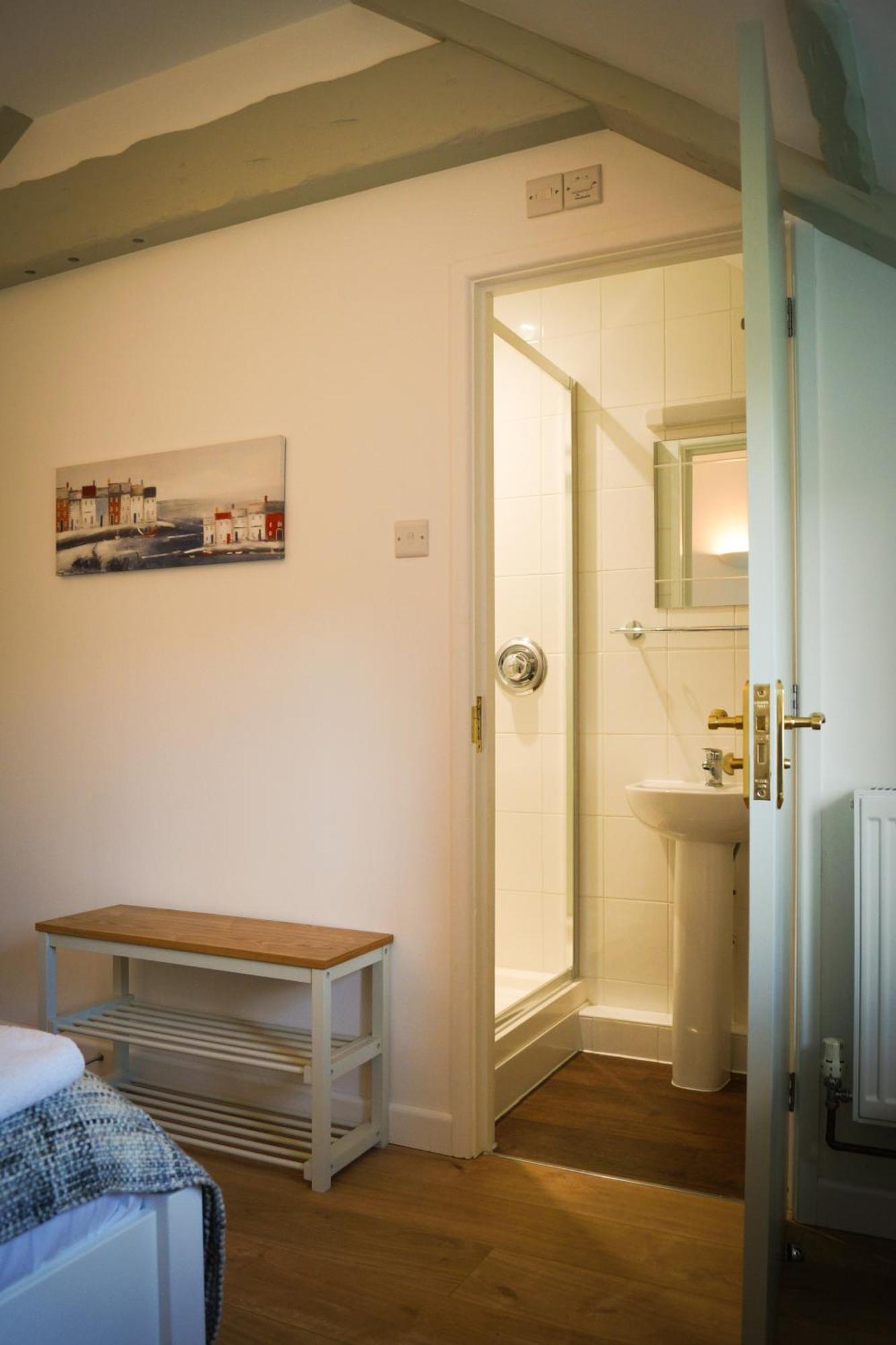 Lemon Tree Inn - Newly Refurbished Coastal Stay Swyre Экстерьер фото